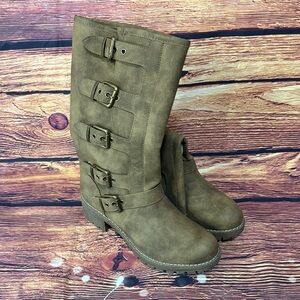 Stylish Brown Buckle Boots for Women